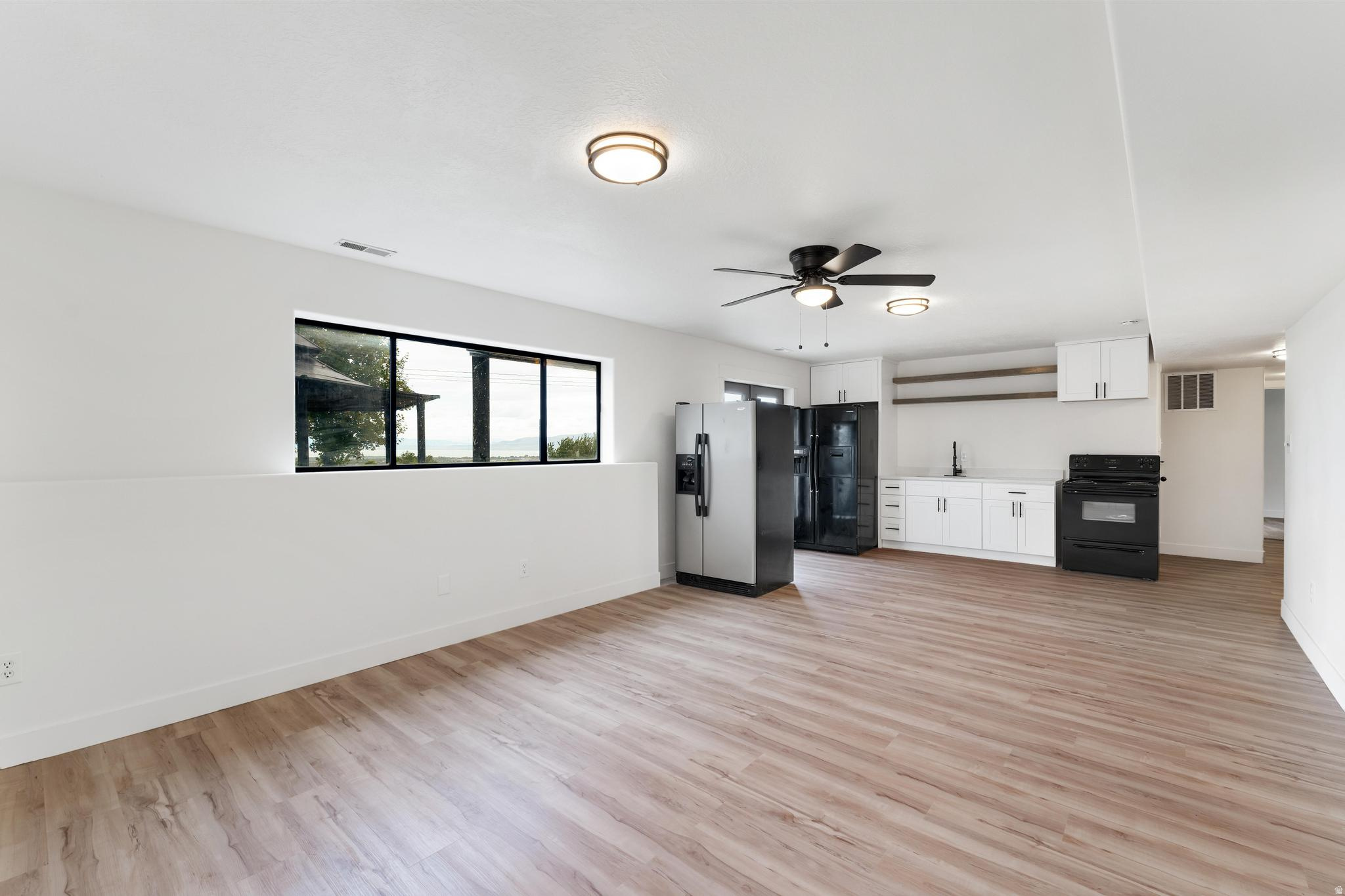 SHERWOOD HILLS - Residential