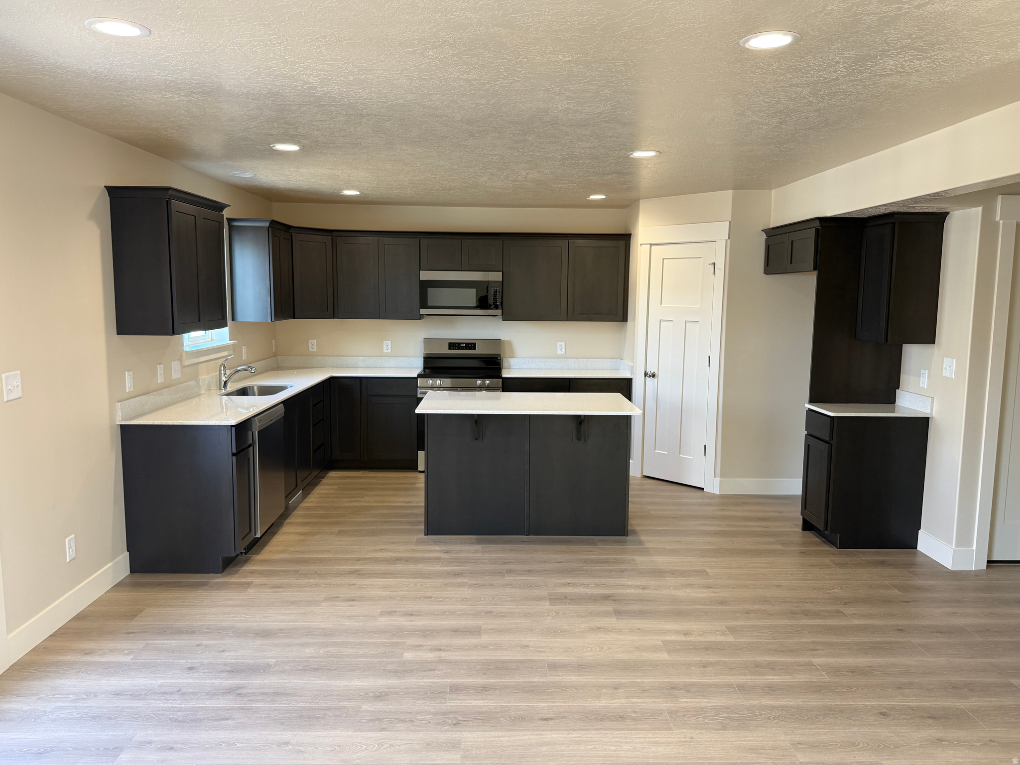 TIMBER RANCH - Residential