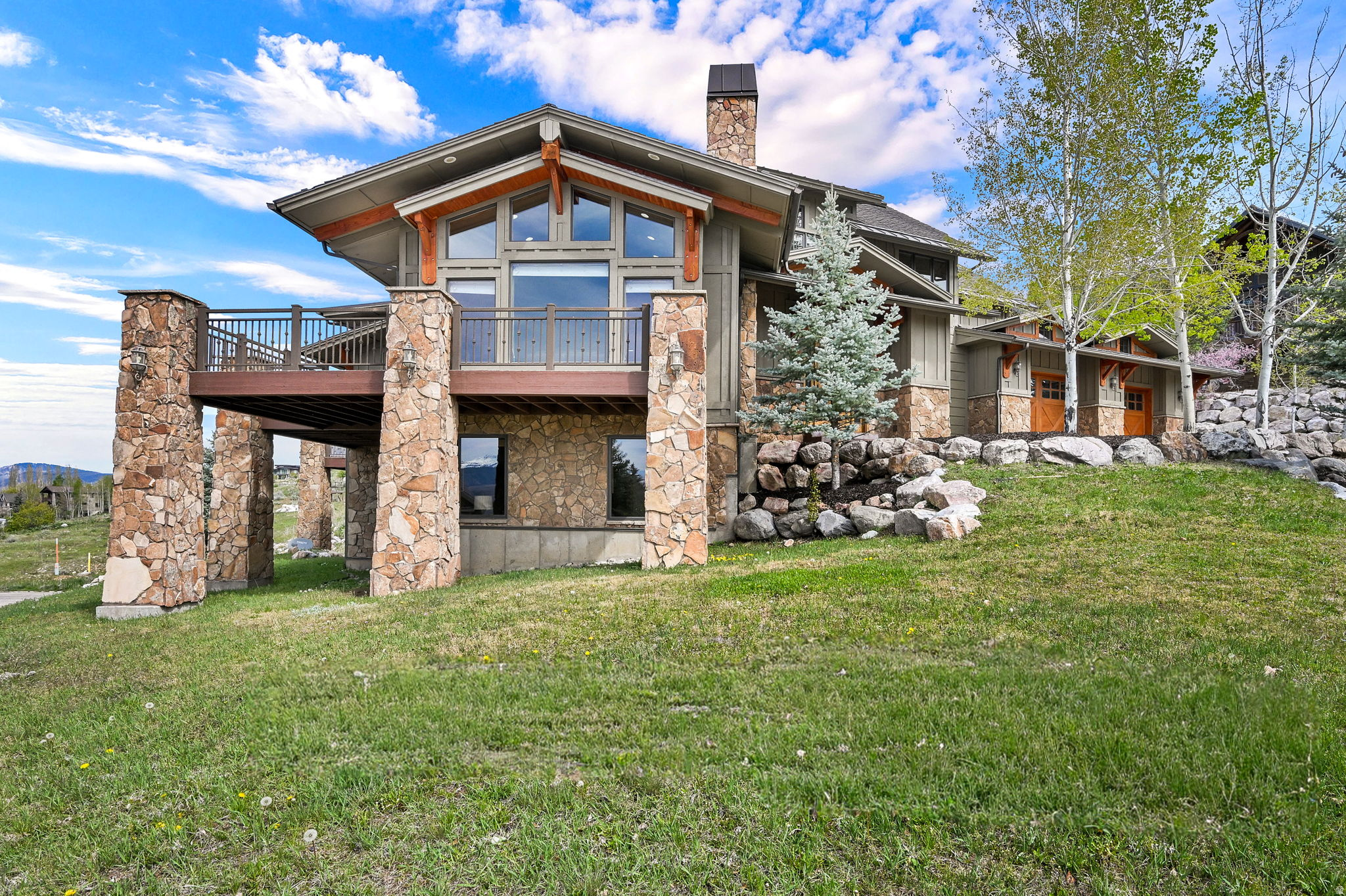 ELKHORN - Residential