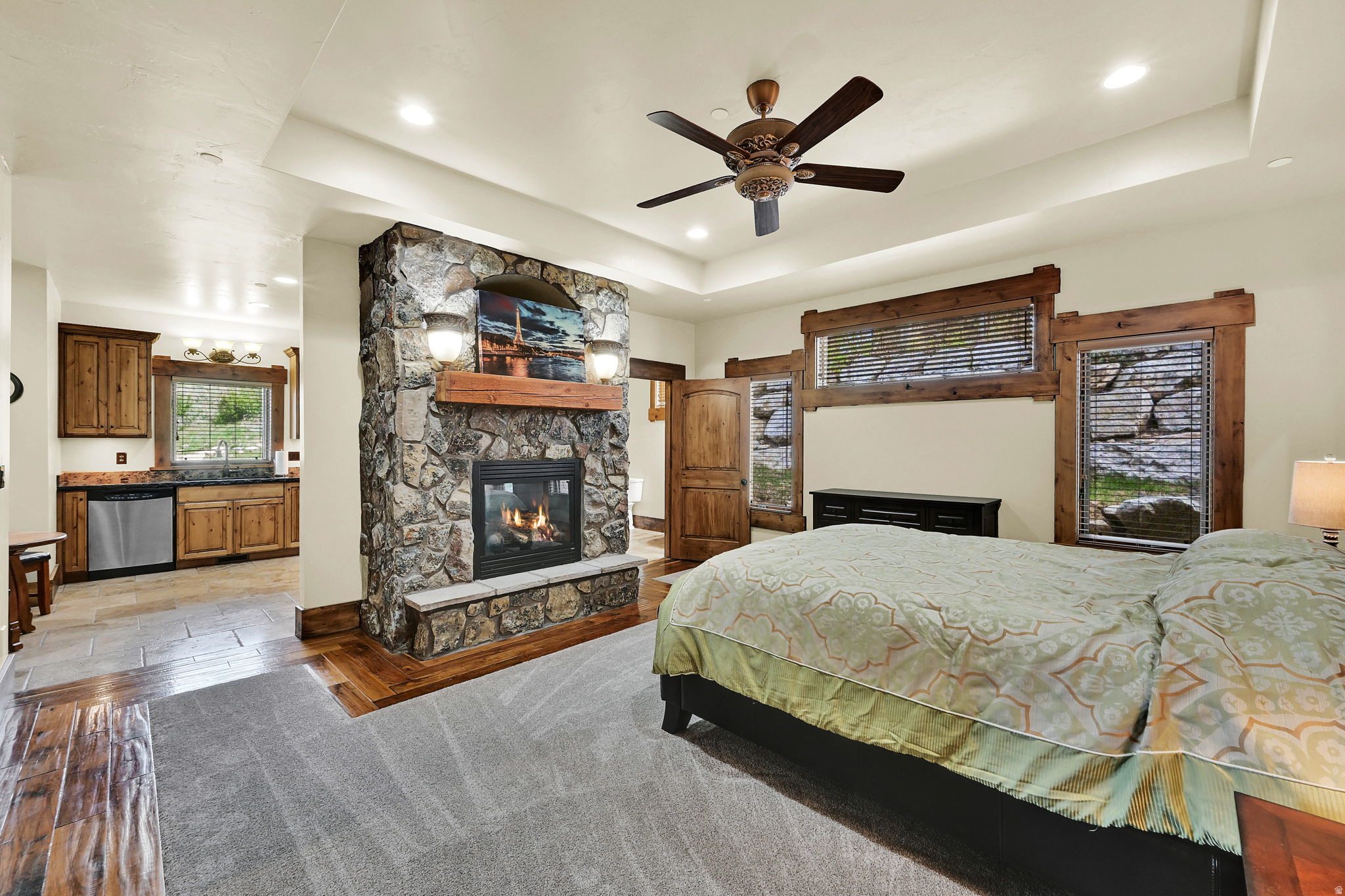 ELKHORN - Residential