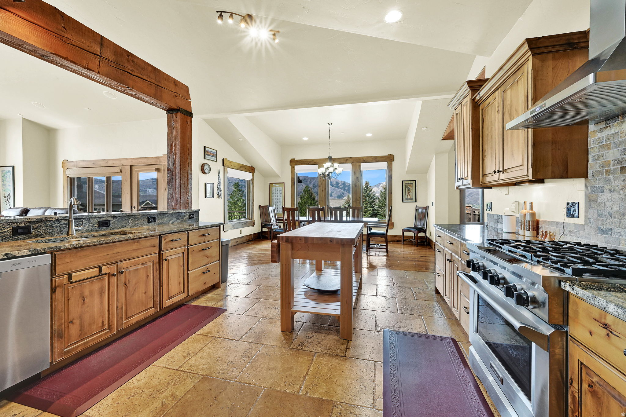 ELKHORN - Residential