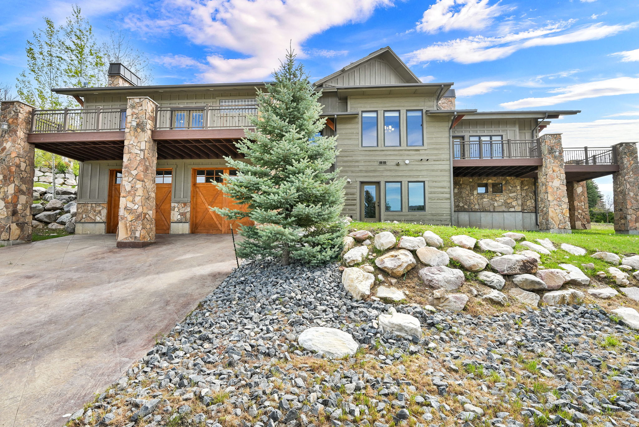 ELKHORN - Residential