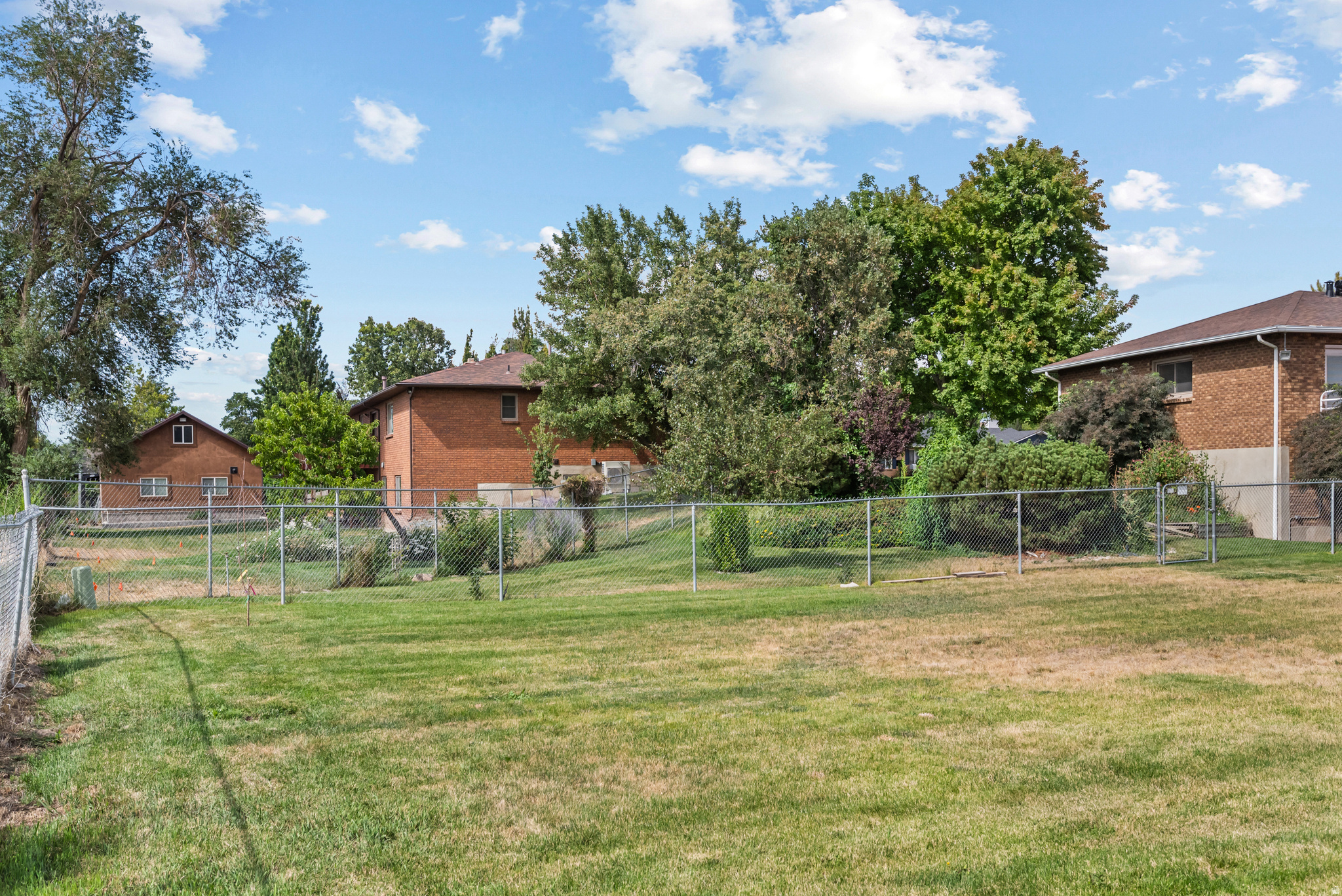 CRESCENT RIDGE #1 - Residential