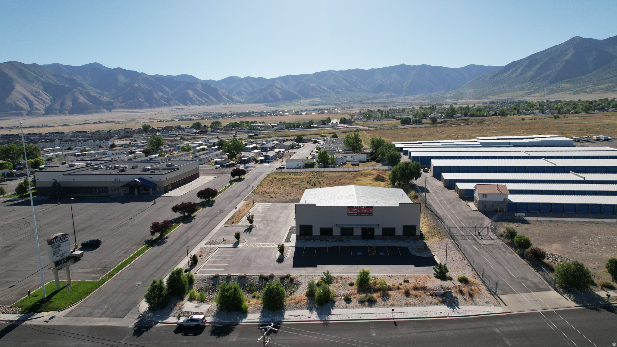 OVERPASS POINT SUBDIVISION - Commercial Lease