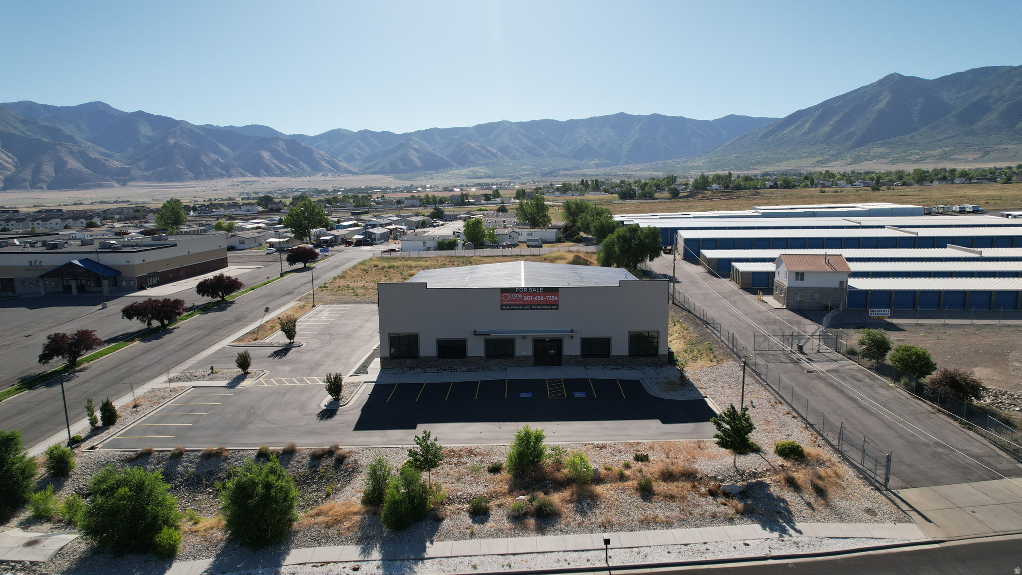 OVERPASS POINT SUBDIVISION - Commercial Lease
