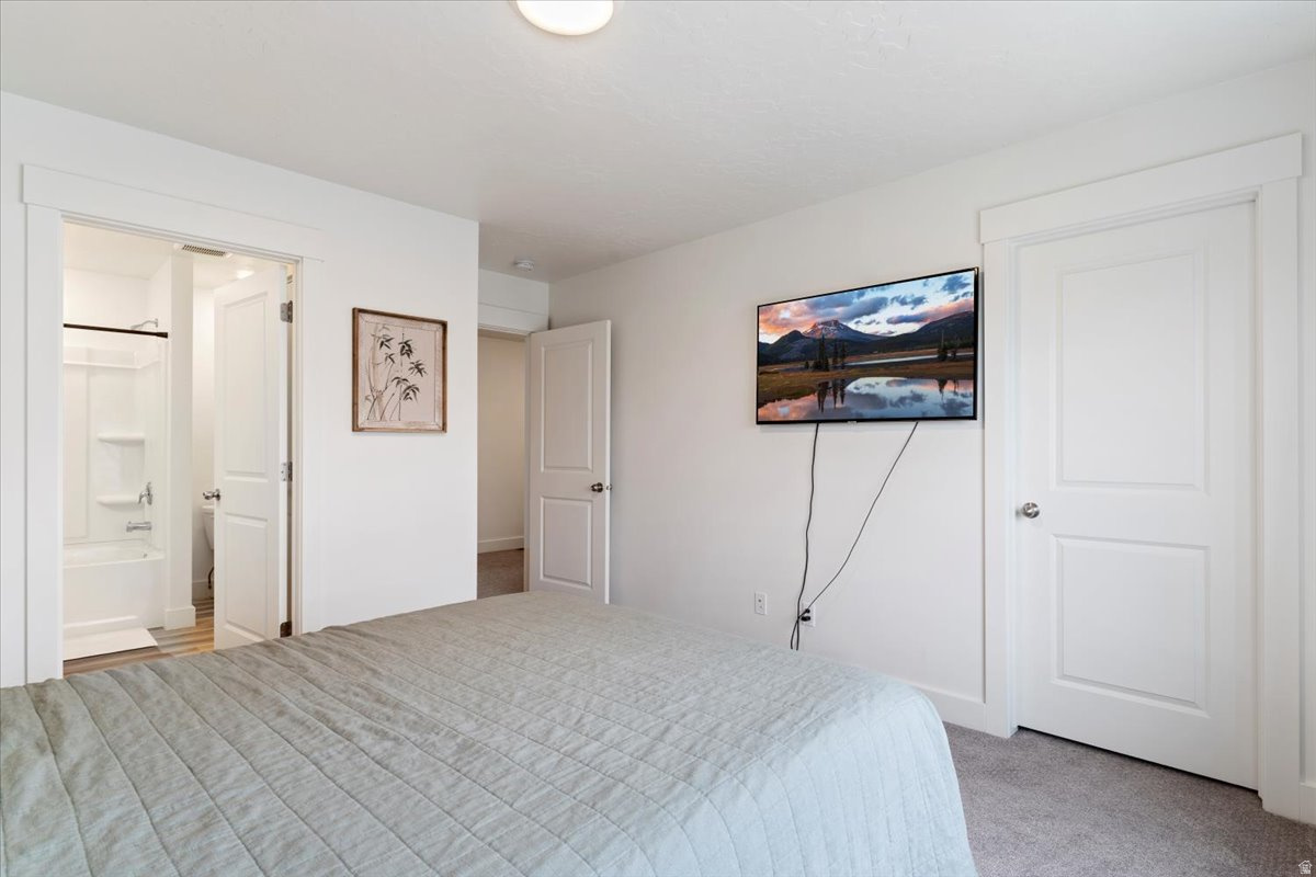 ARROWGATE - Residential
