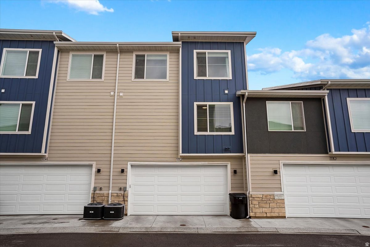ARROWGATE - Residential