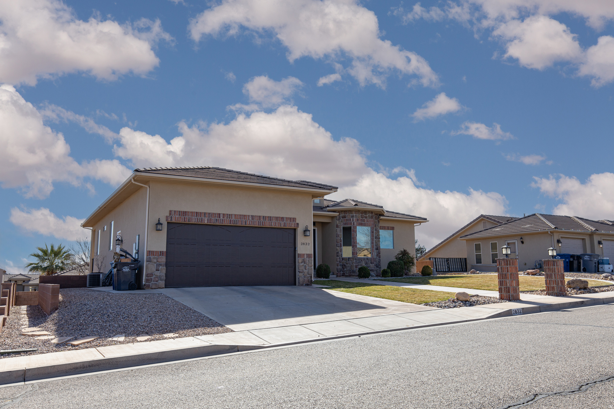 SOUTH POINTE - Residential