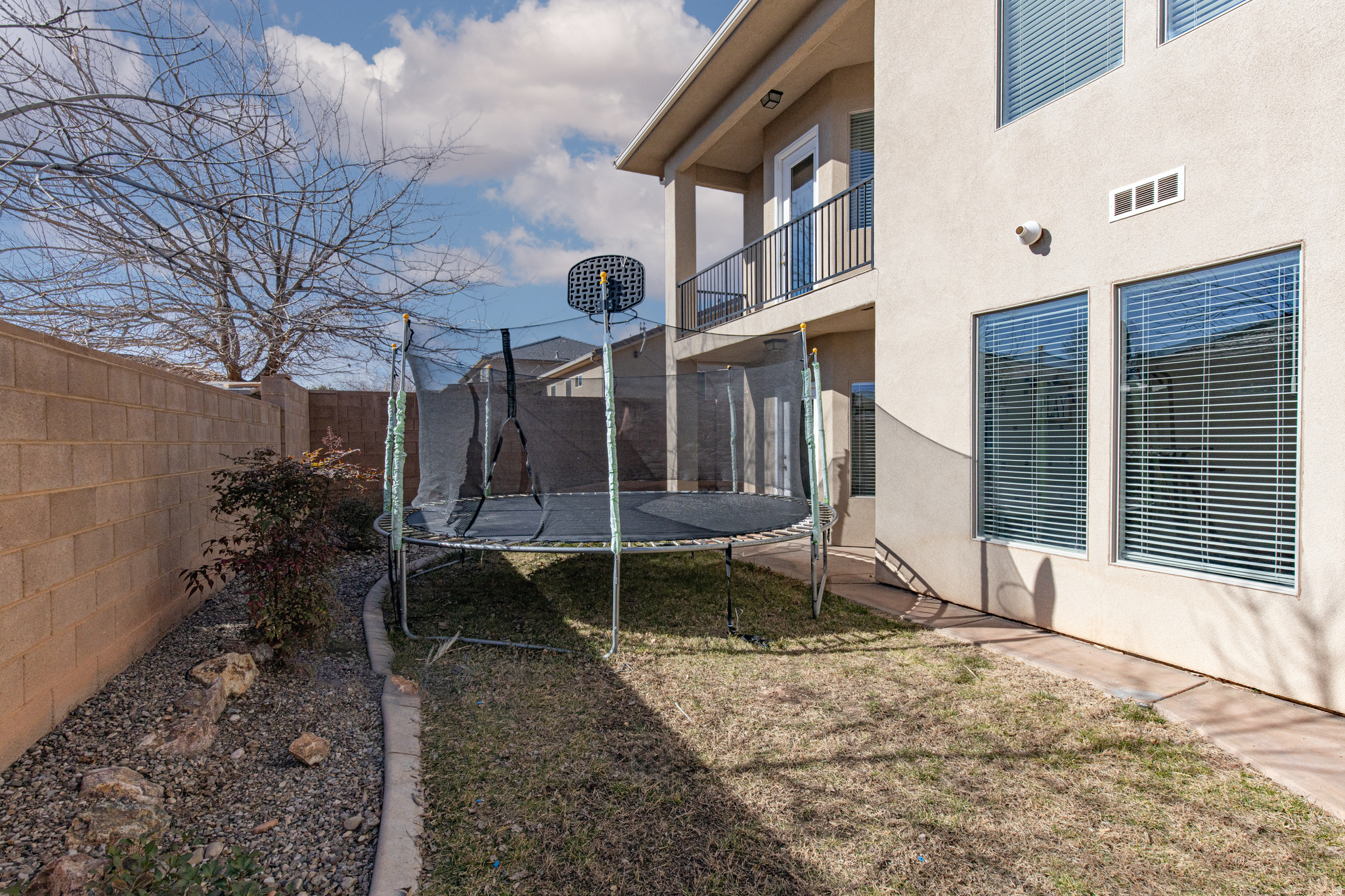 SOUTH POINTE - Residential