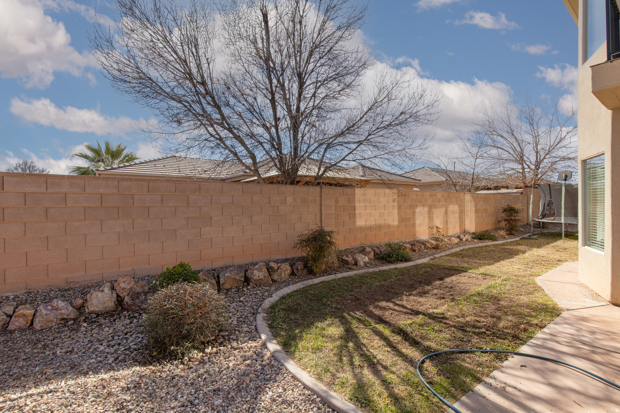 SOUTH POINTE - Residential