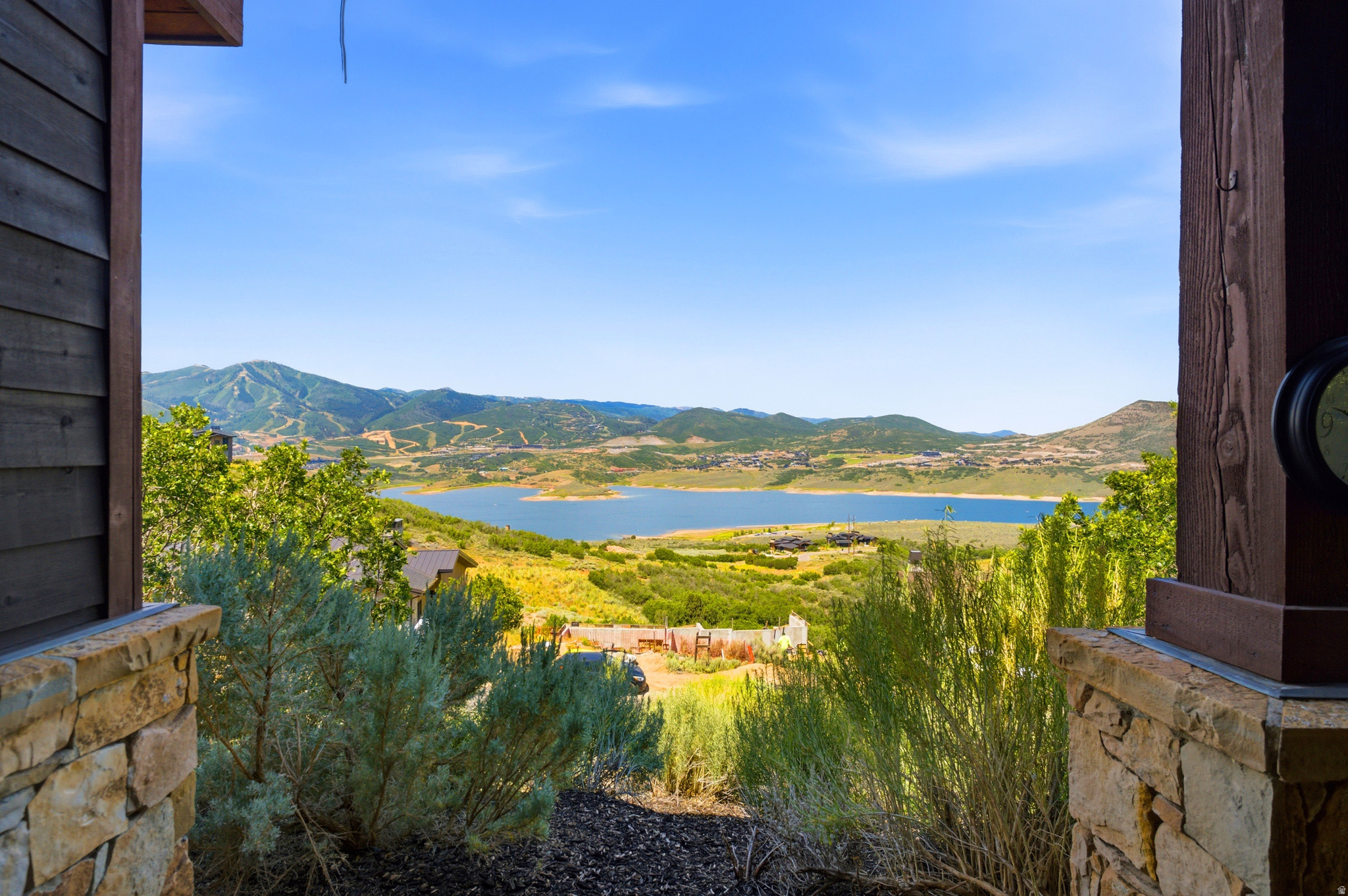 HIDEOUT CANYON - Residential