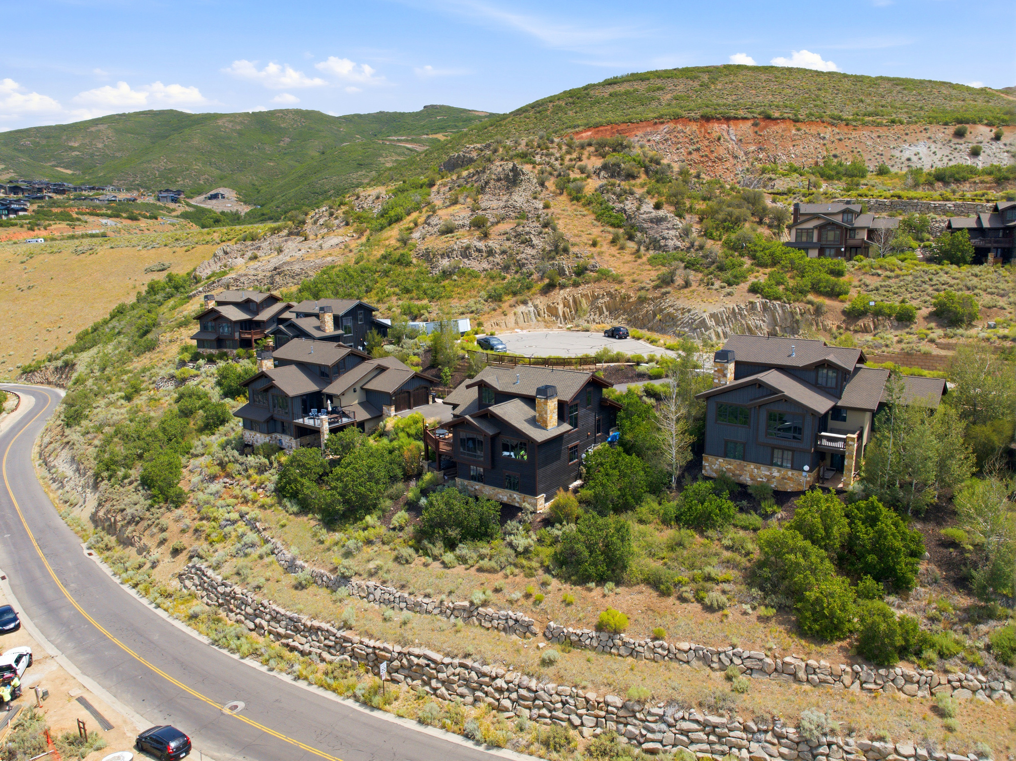 HIDEOUT CANYON - Residential