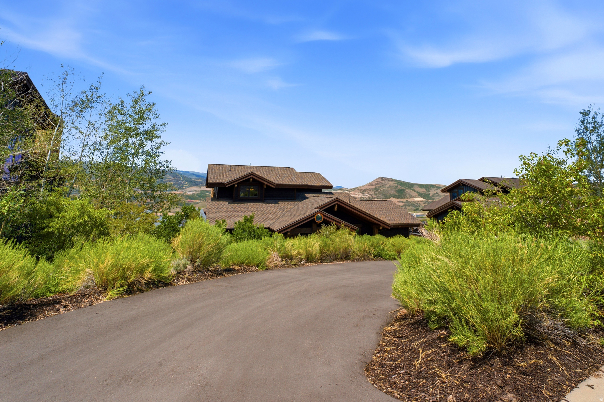 HIDEOUT CANYON - Residential