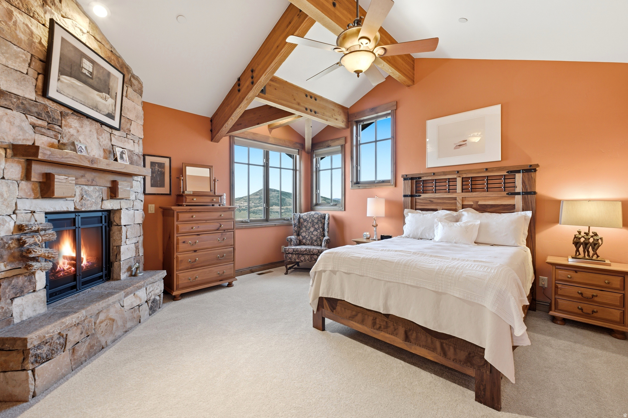 HIDEOUT CANYON - Residential