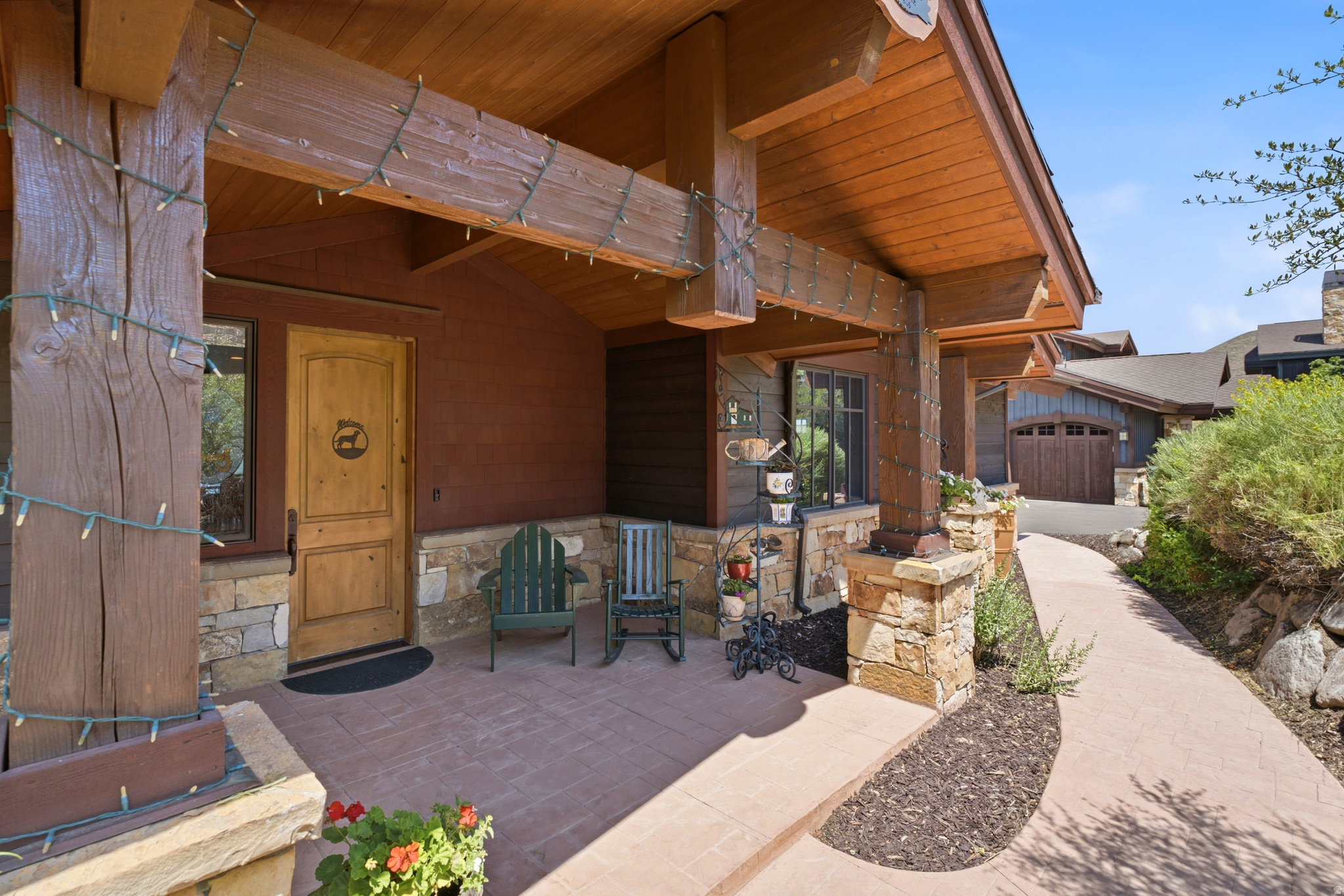 HIDEOUT CANYON - Residential