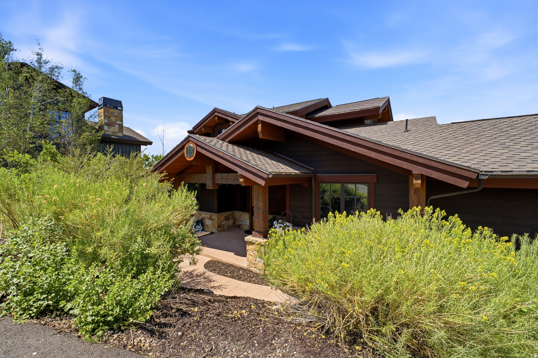 HIDEOUT CANYON - Residential