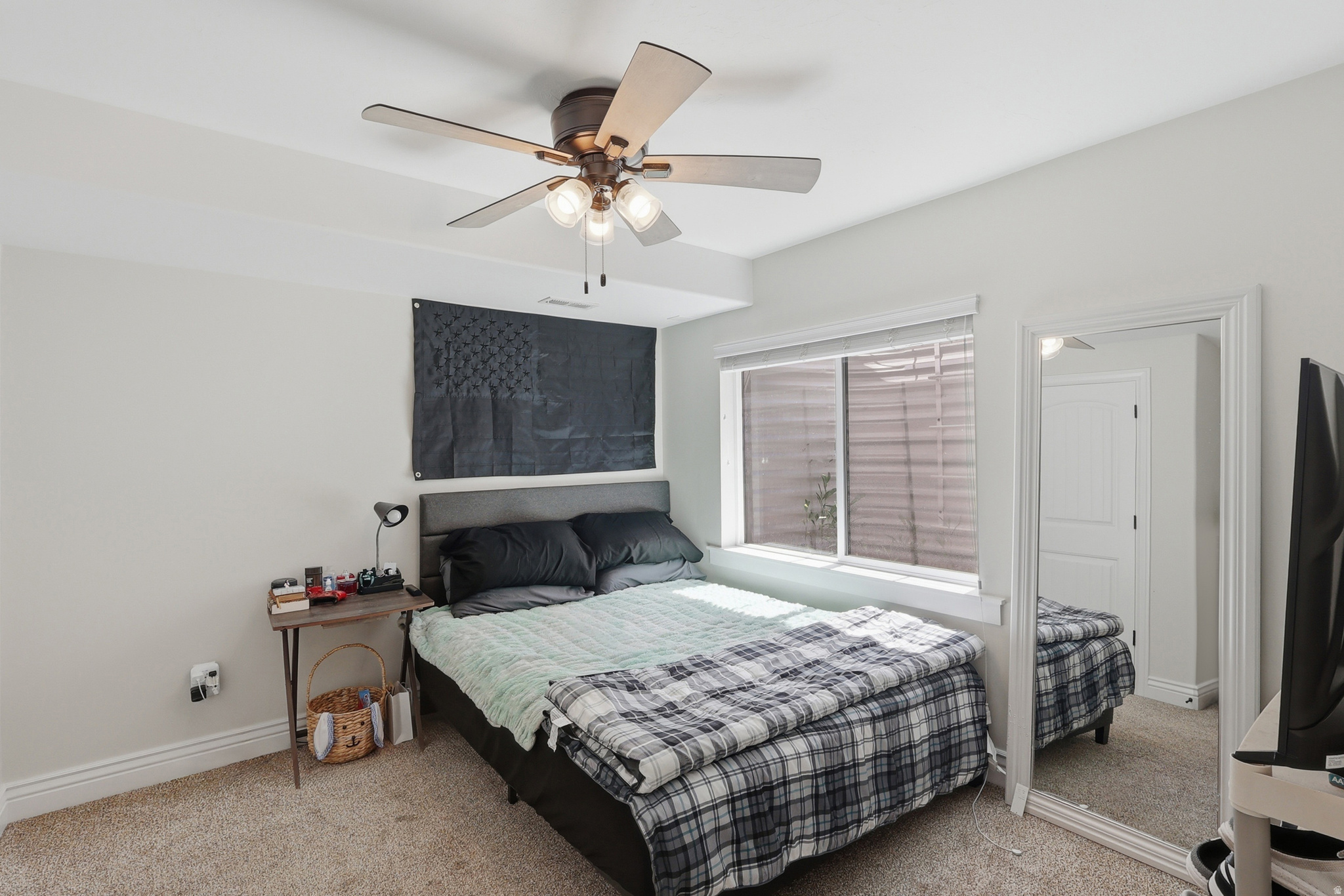 URBAN RIDGE COVE - Residential