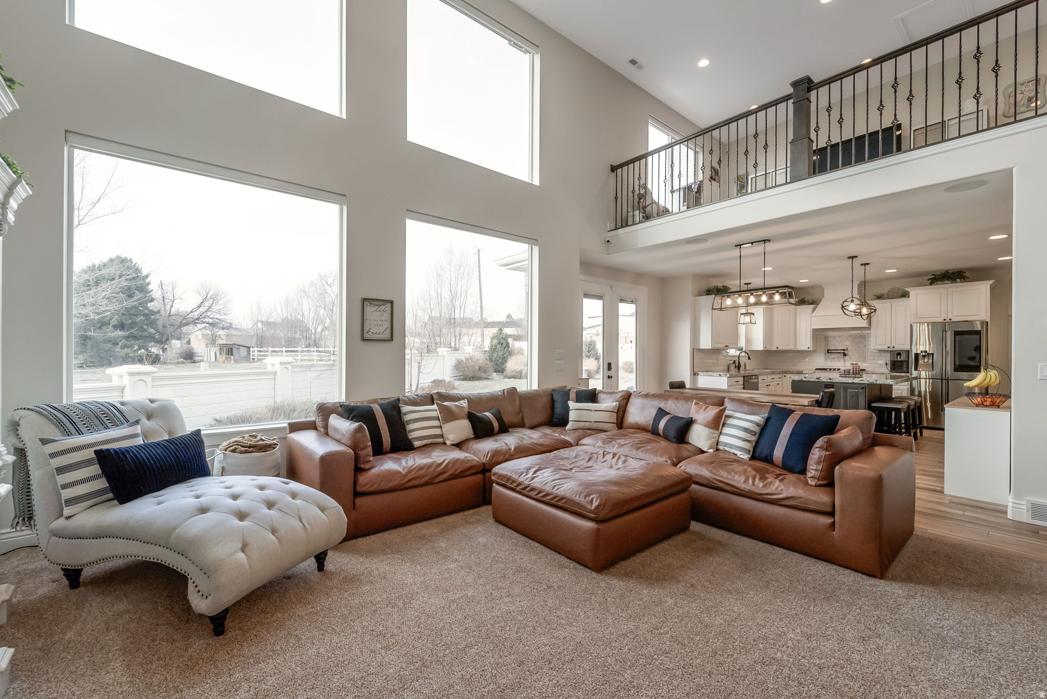 URBAN RIDGE COVE - Residential