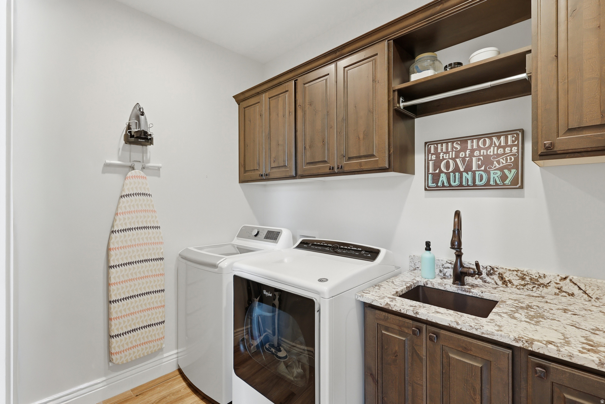 URBAN RIDGE COVE - Residential