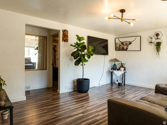 RON-CLARE VILLAGE - Residential