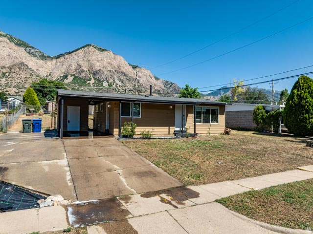 RON-CLARE VILLAGE - Residential