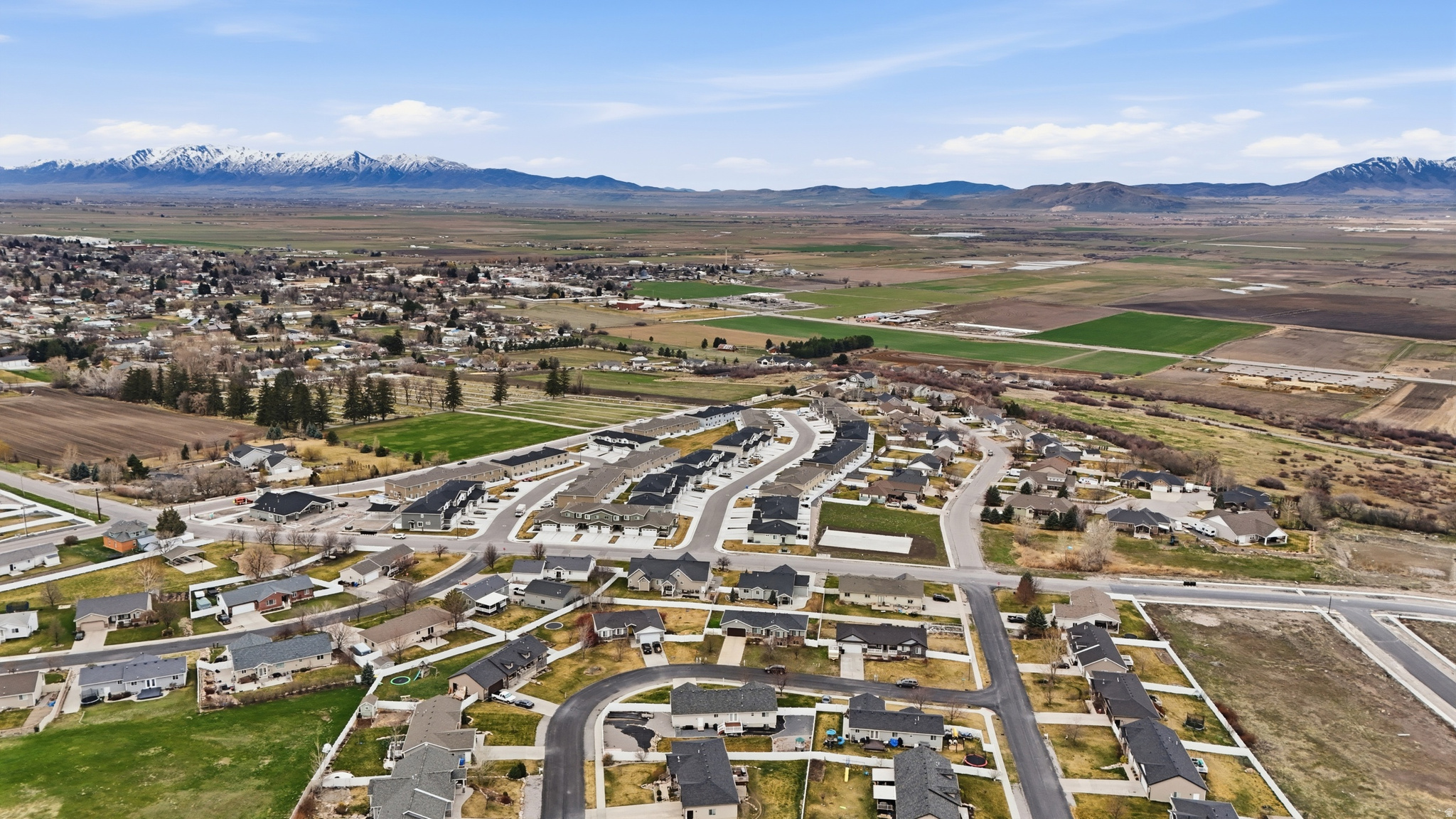CHERRY CREEK HEIGHTS - Residential