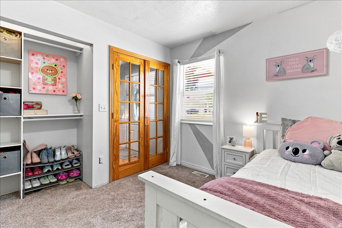YOUNG PROPERTY - Residential