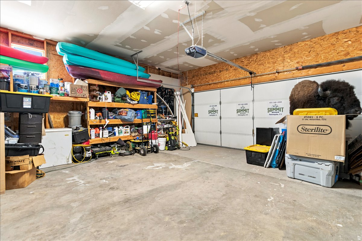 YOUNG PROPERTY - Residential