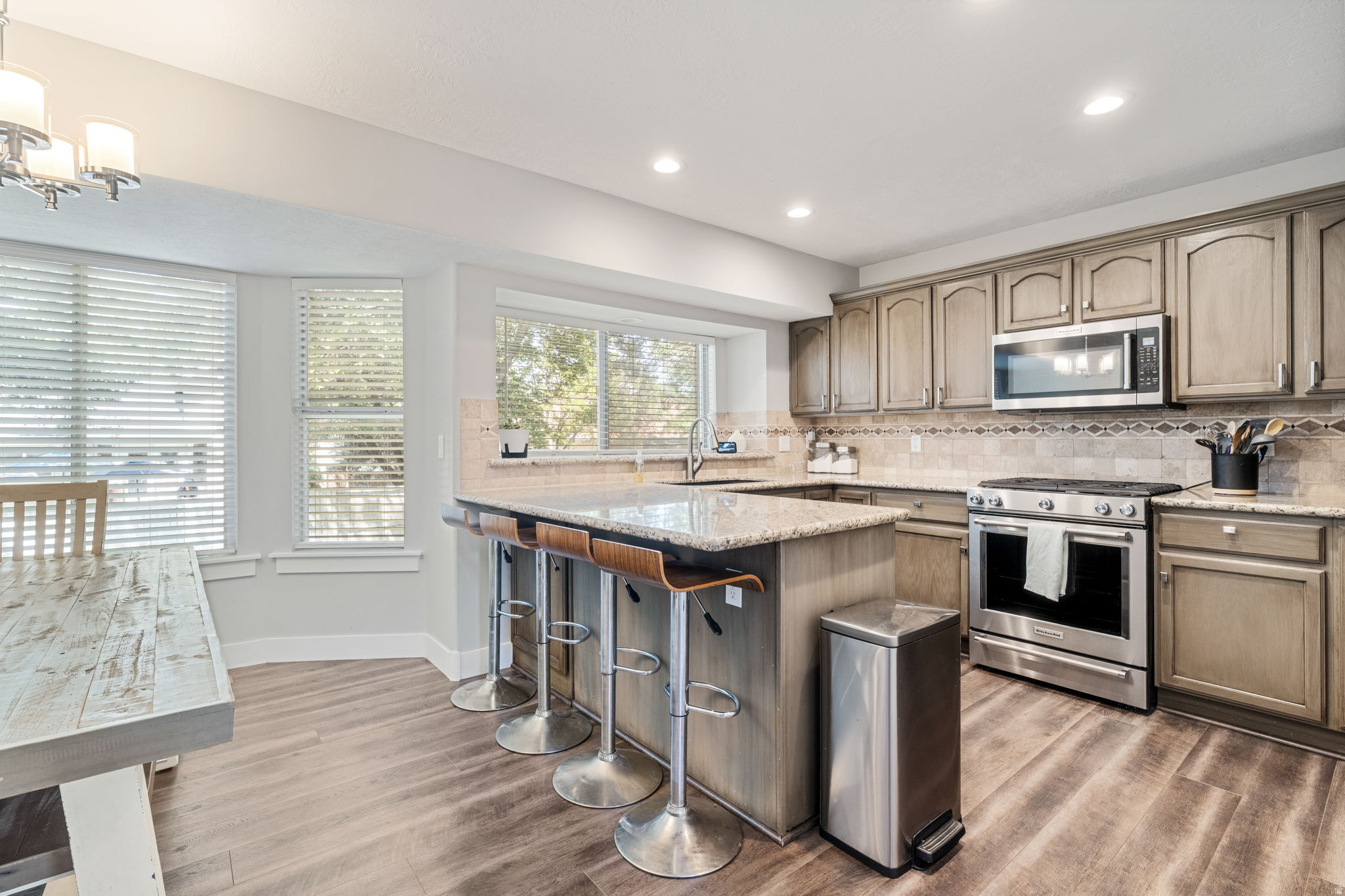 CRANBERRY HILLS - Residential
