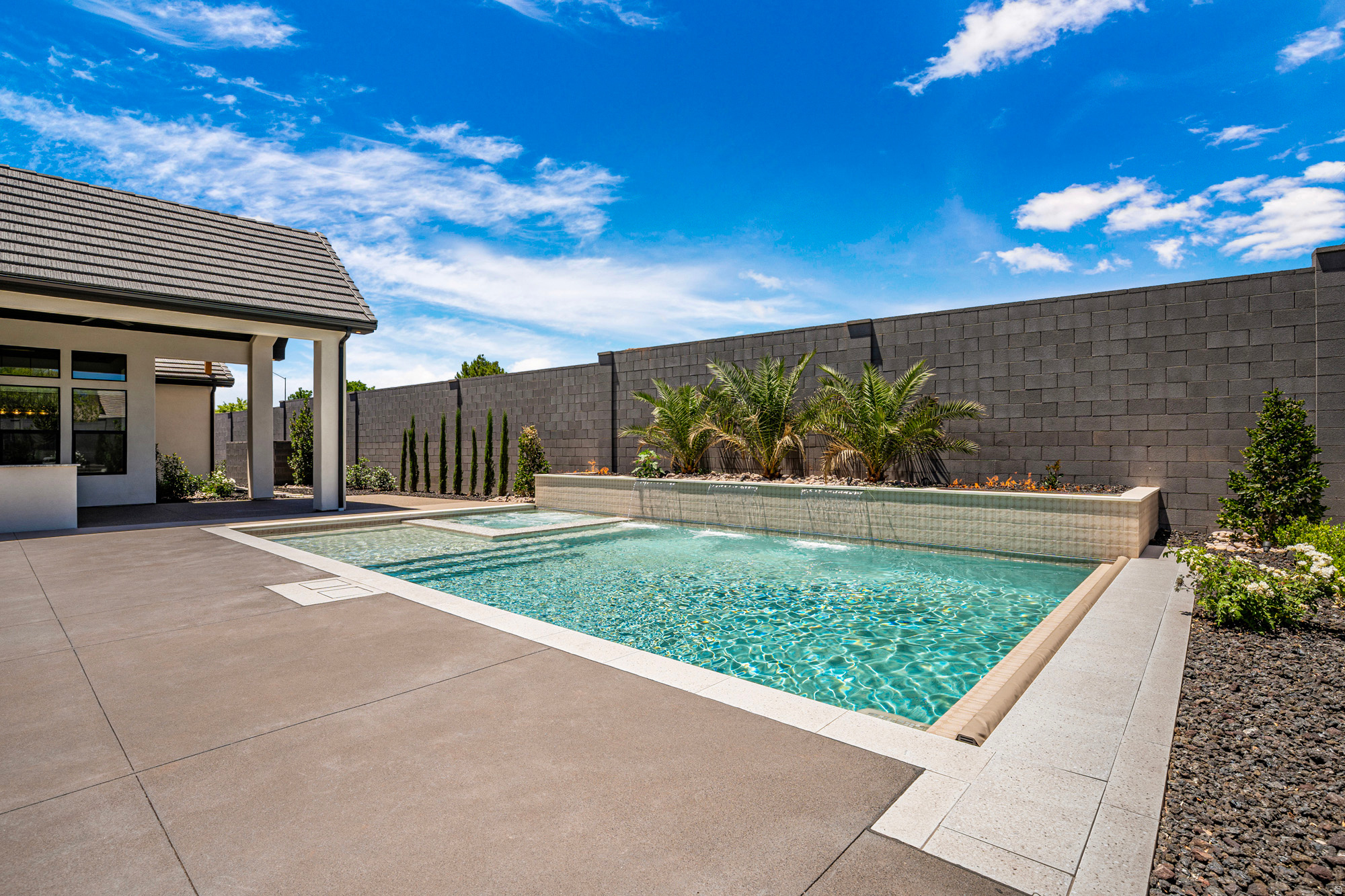 SUNIVA - Residential