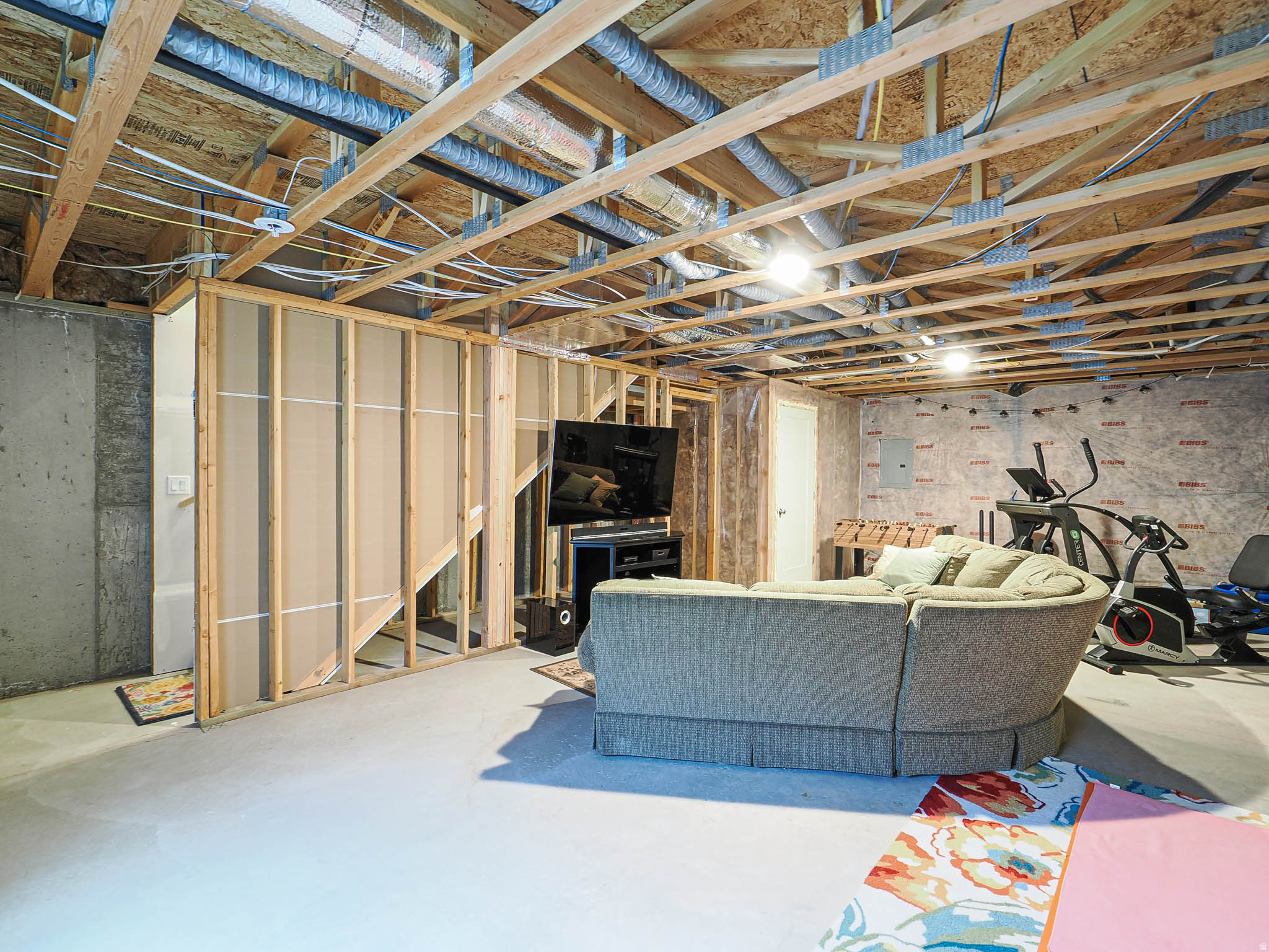 5TH & ORCHARD - Residential