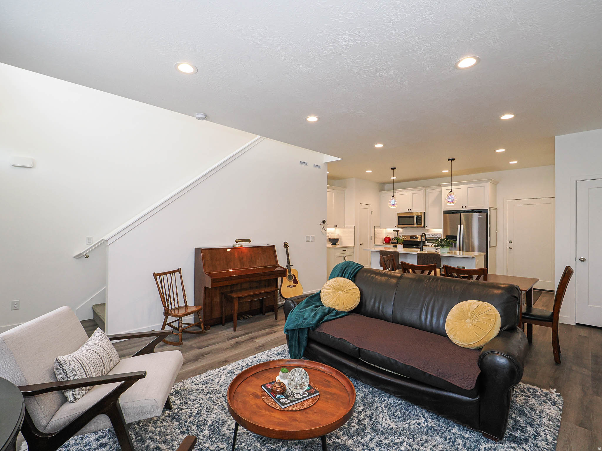 5TH & ORCHARD - Residential