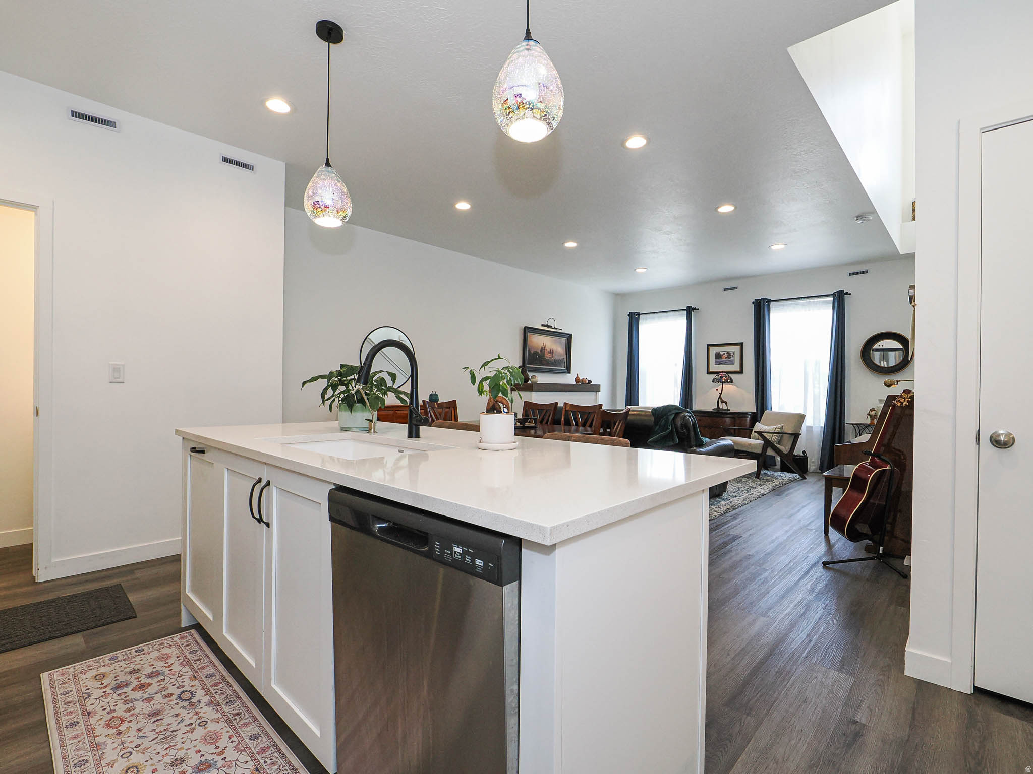 5TH & ORCHARD - Residential