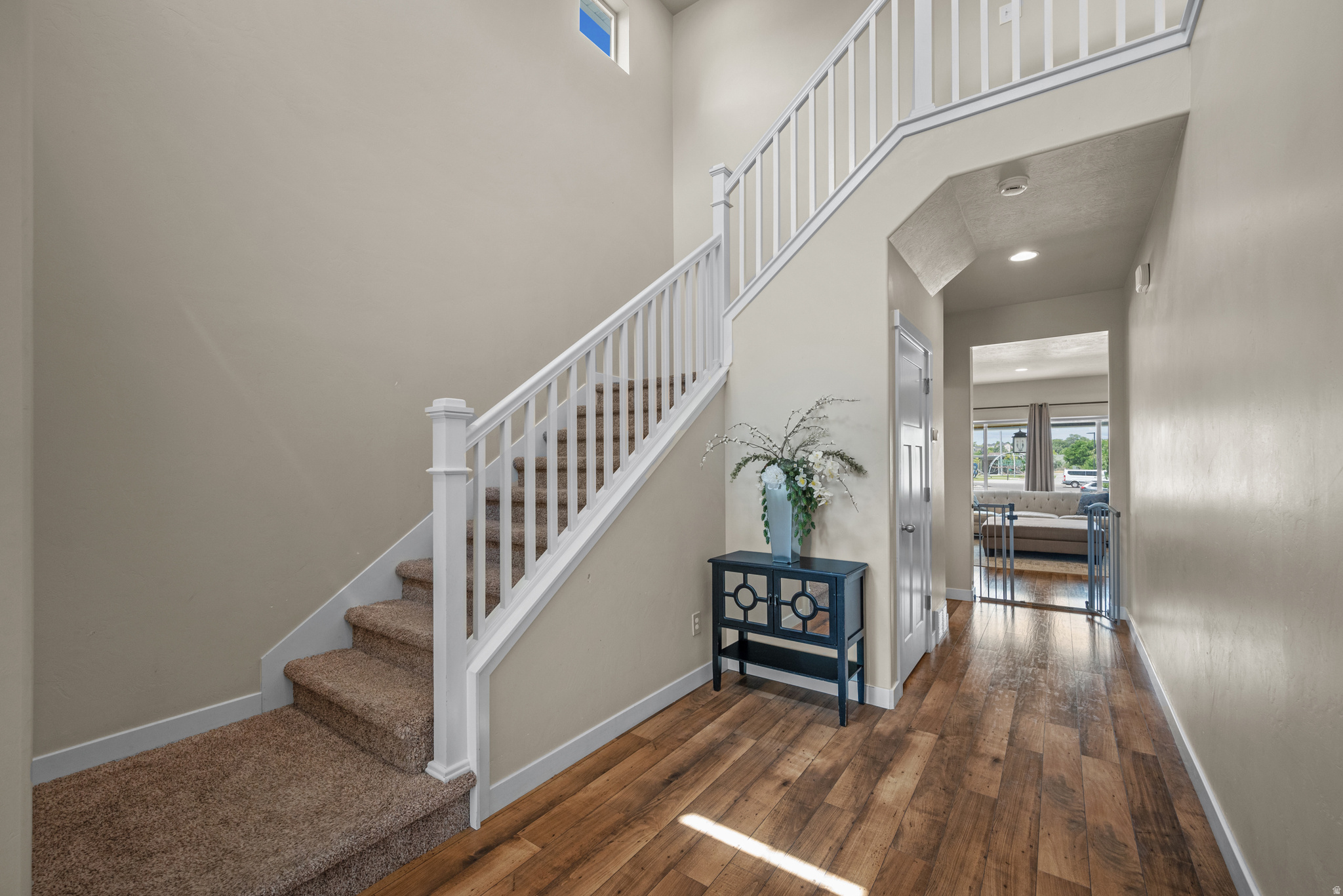 EAST RIVERWALK - Residential