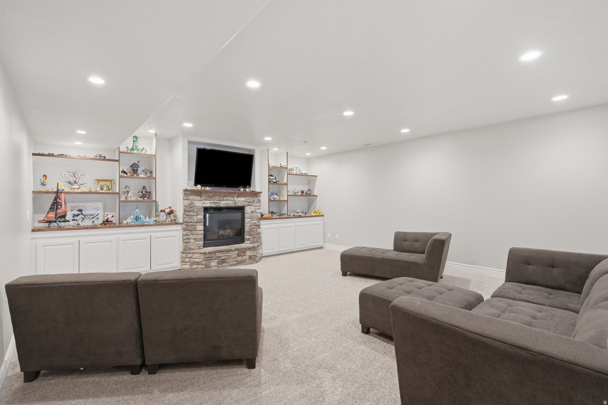 COUNTRYSIDE ESTATES - Residential