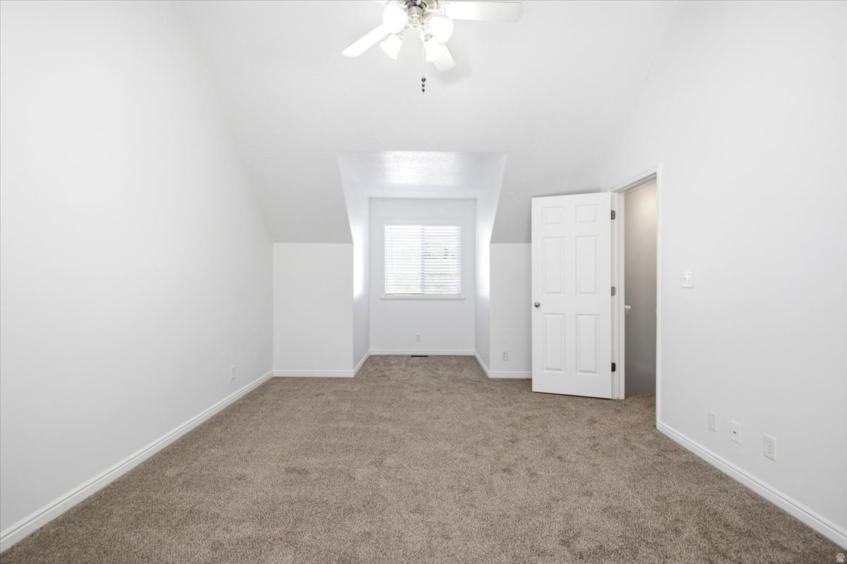 CANYON WOODS - Residential