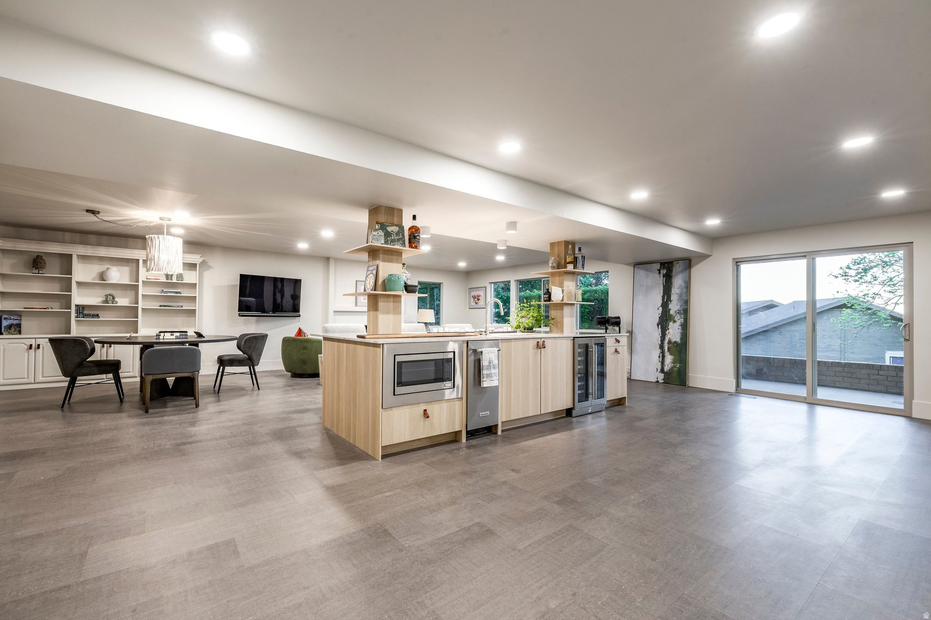 NORTH - Residential