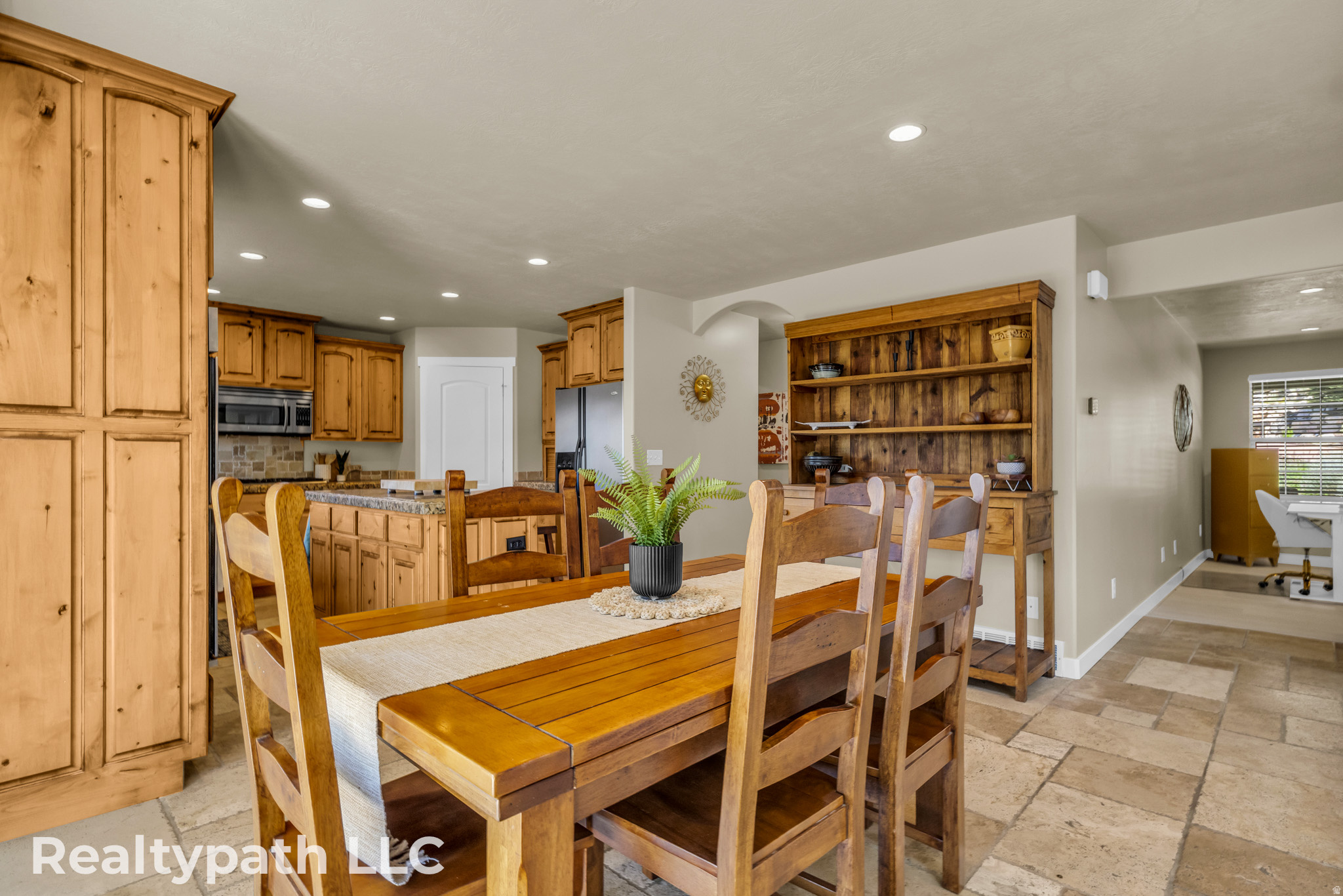 MAHOGANY RIDGE - Residential
