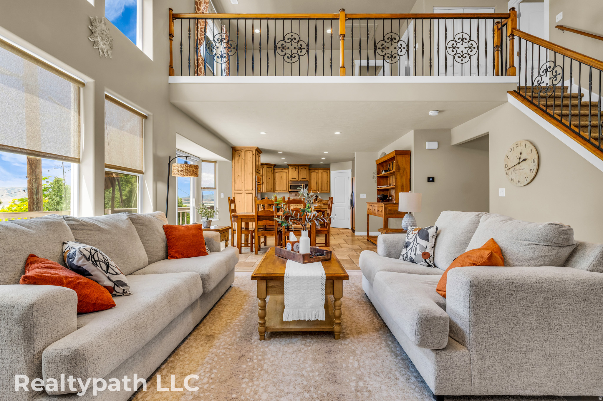 MAHOGANY RIDGE - Residential