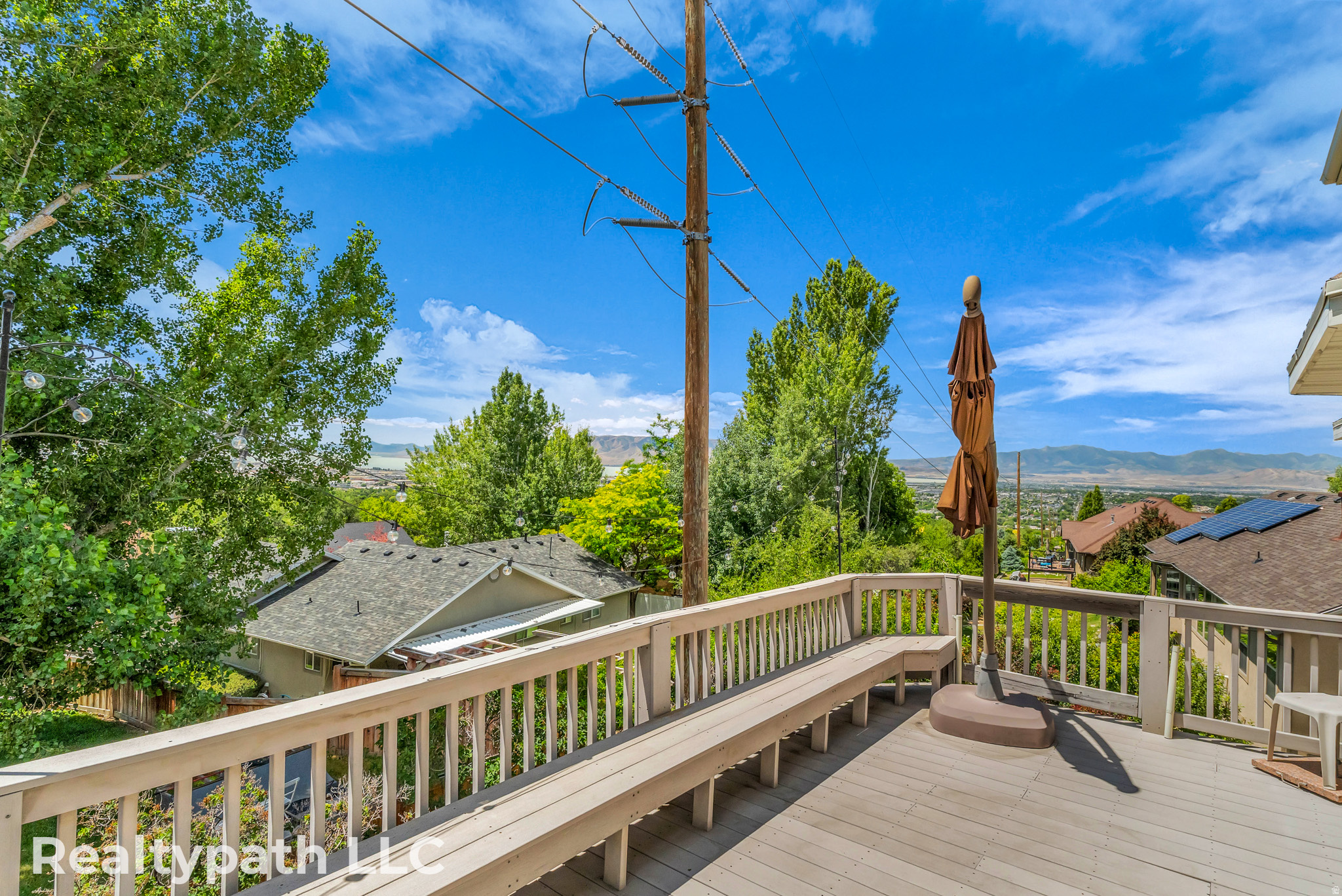 MAHOGANY RIDGE - Residential