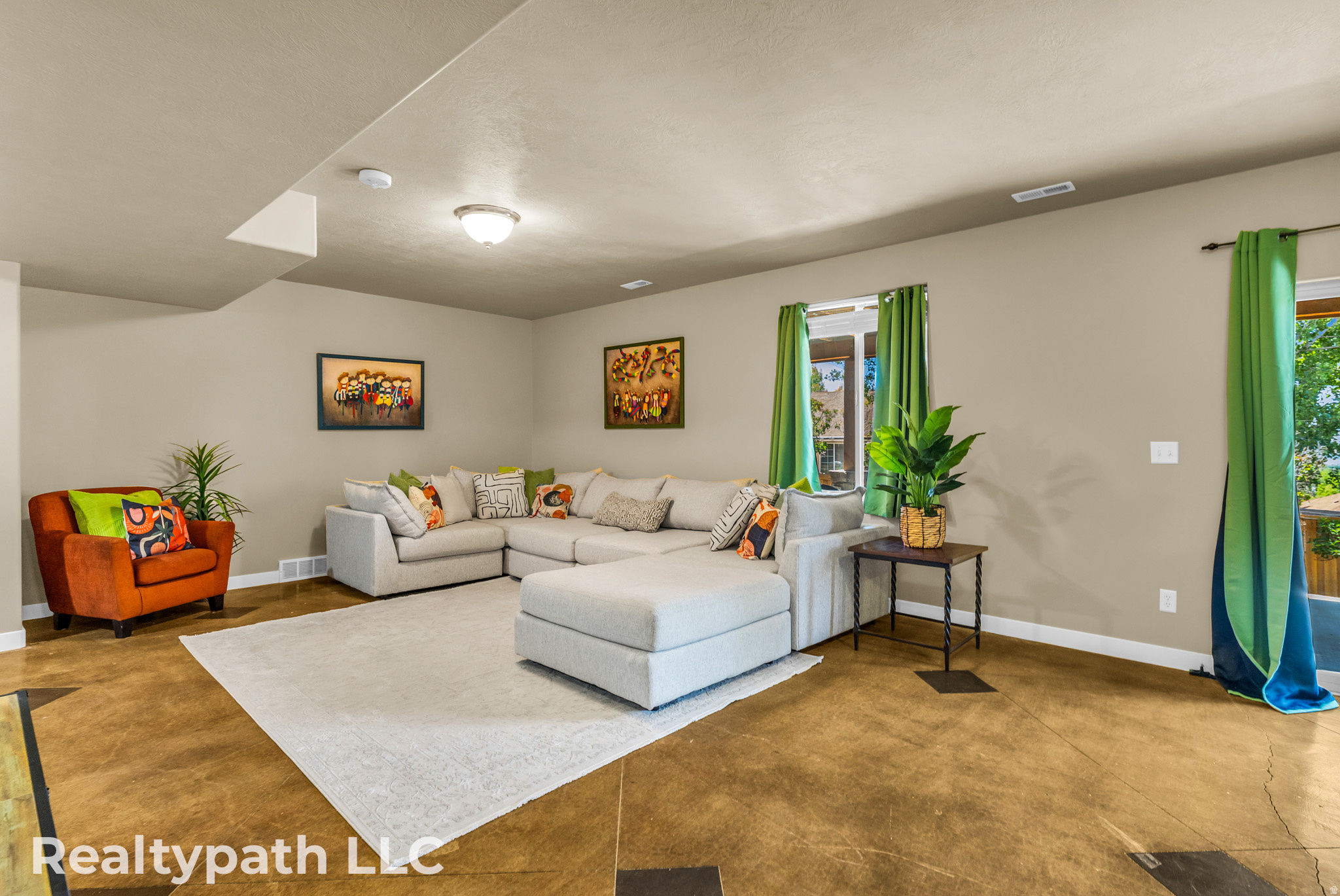 MAHOGANY RIDGE - Residential