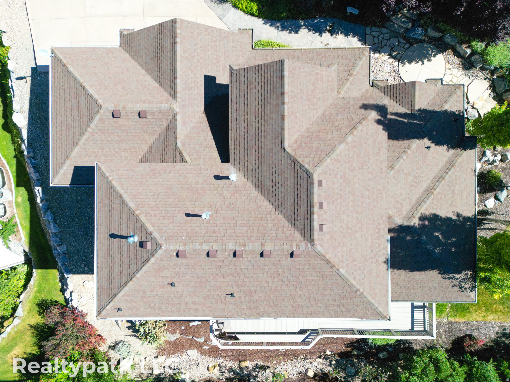 MAHOGANY RIDGE - Residential