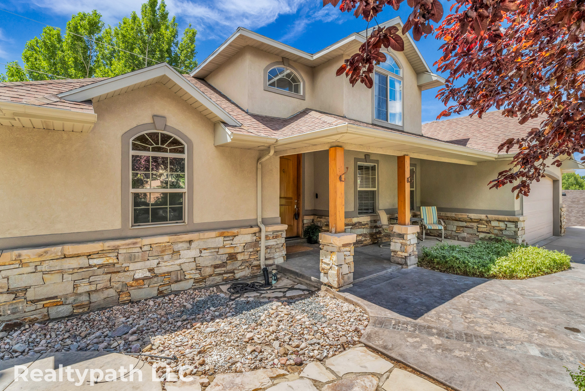 MAHOGANY RIDGE - Residential