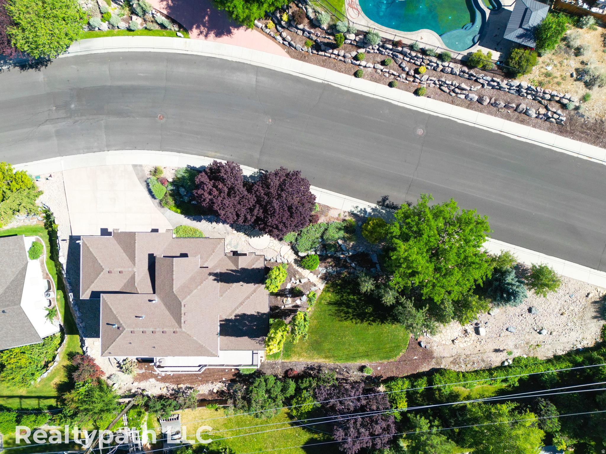 MAHOGANY RIDGE - Residential