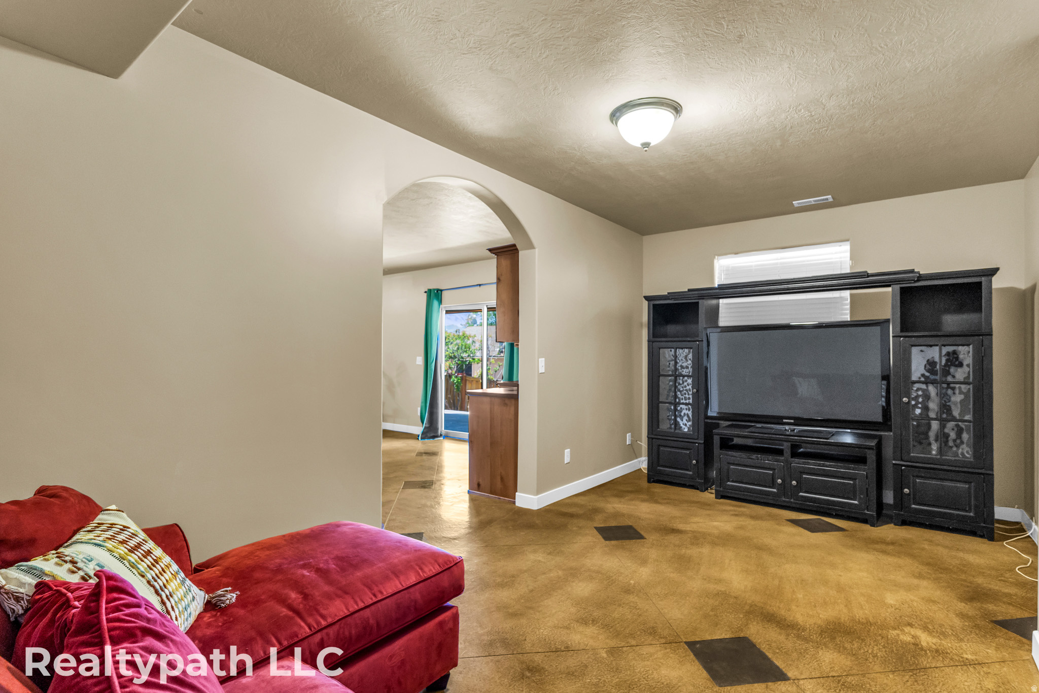 MAHOGANY RIDGE - Residential