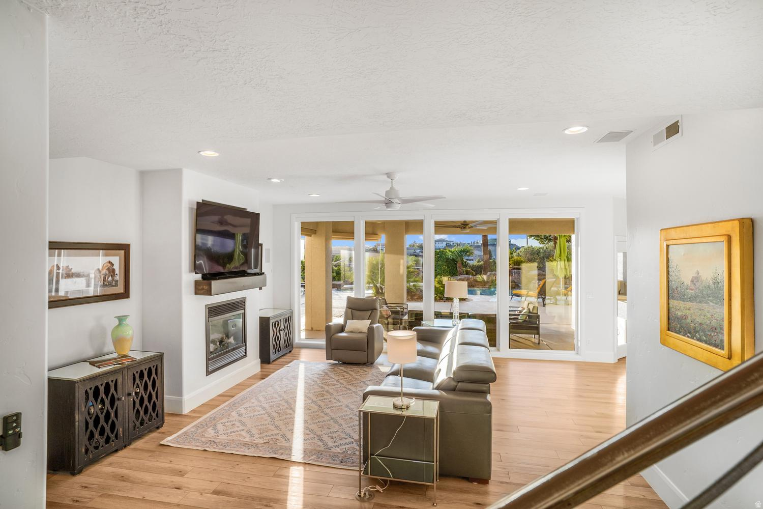 SOUTHGATE HILLS 2 - Residential