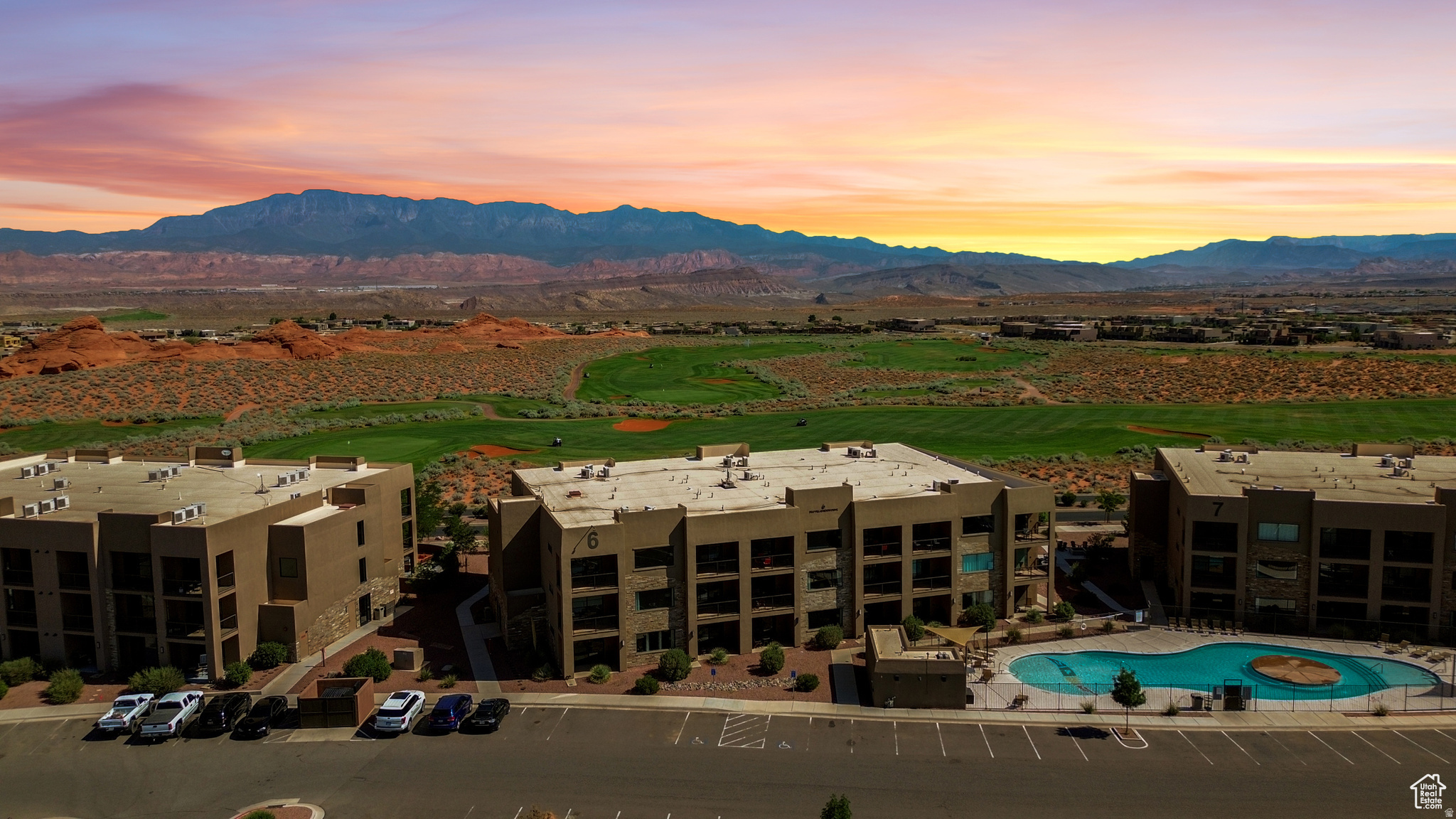 SAND HOLLOW VILLAS - Residential
