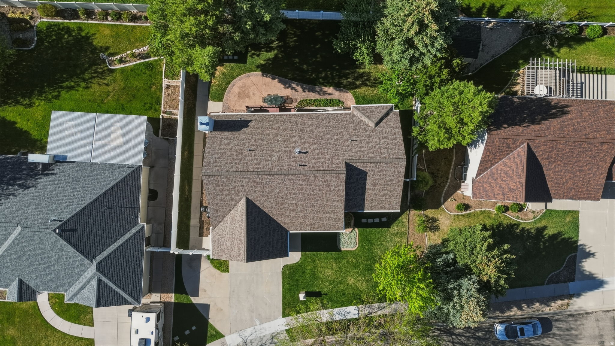 PINE MEADOWS - Residential