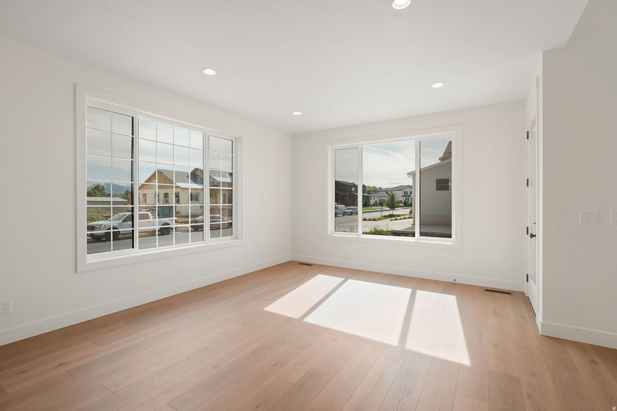 EAGLE HAVEN - Residential