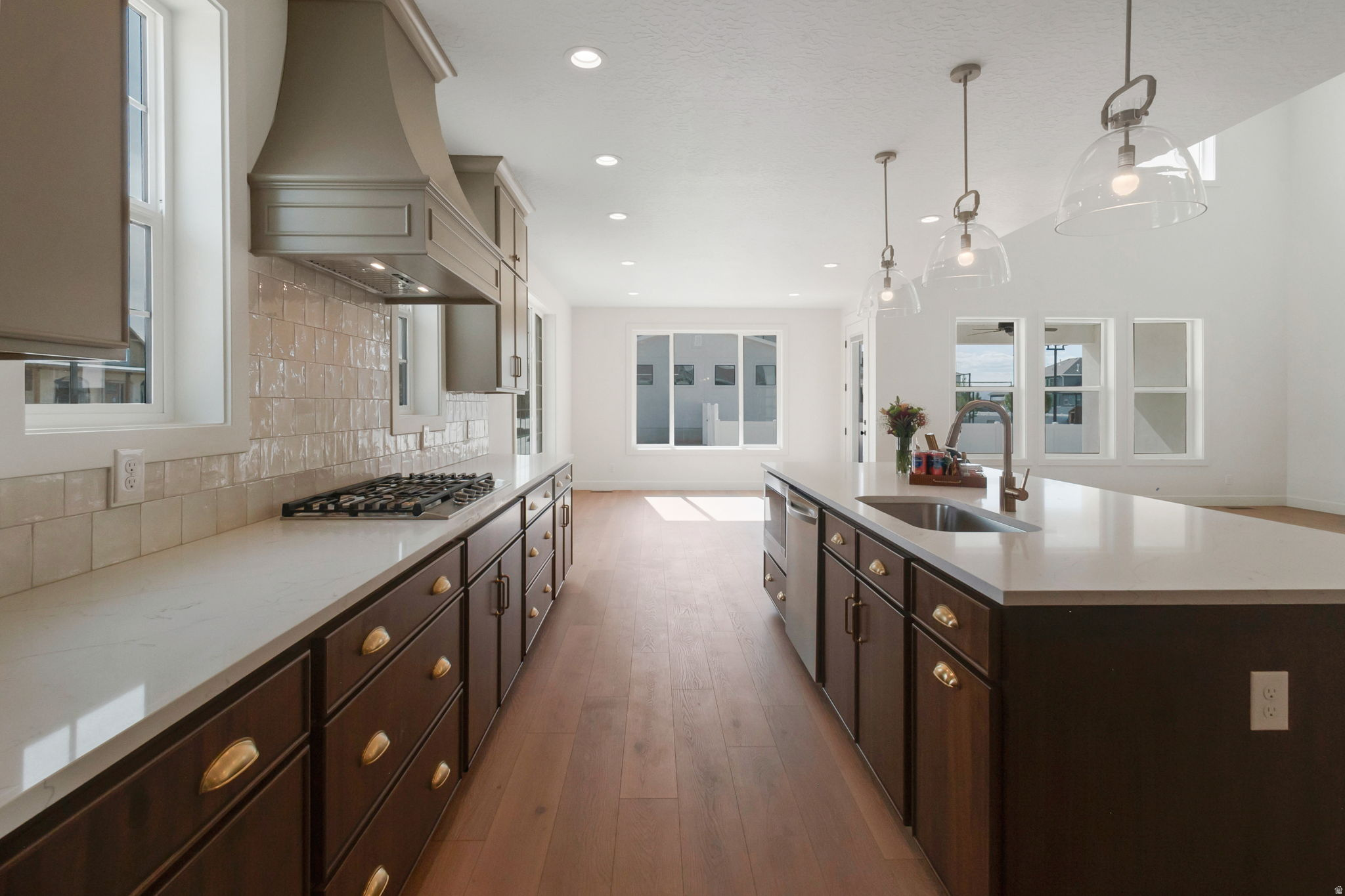 EAGLE HAVEN - Residential